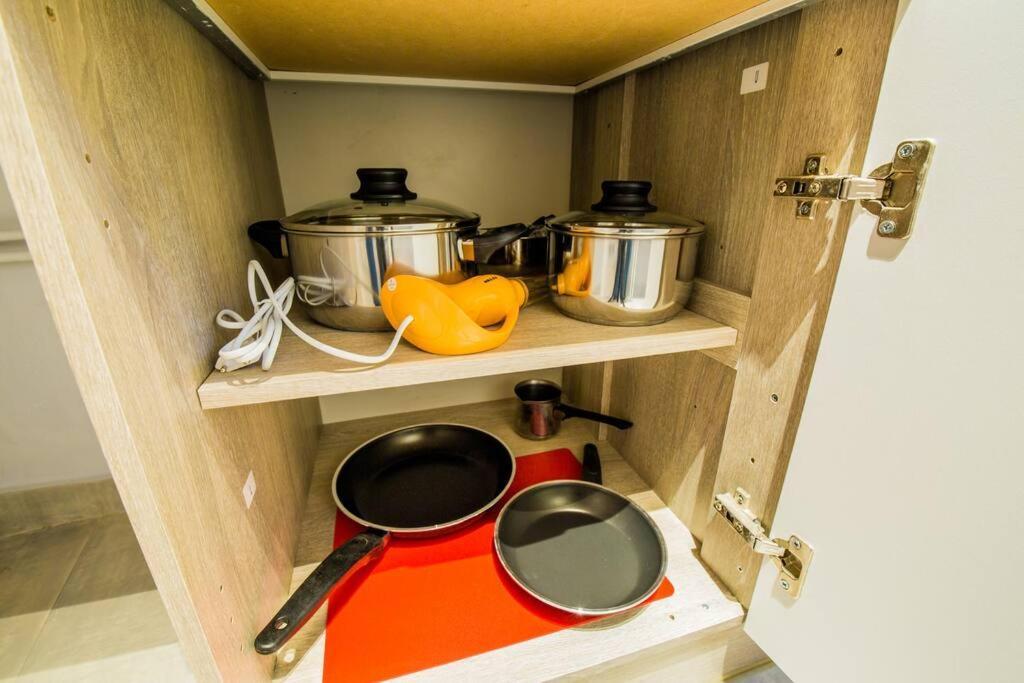 2 Bedrooms Apartment Close To Metro Dafni In אתונה מראה חיצוני תמונה