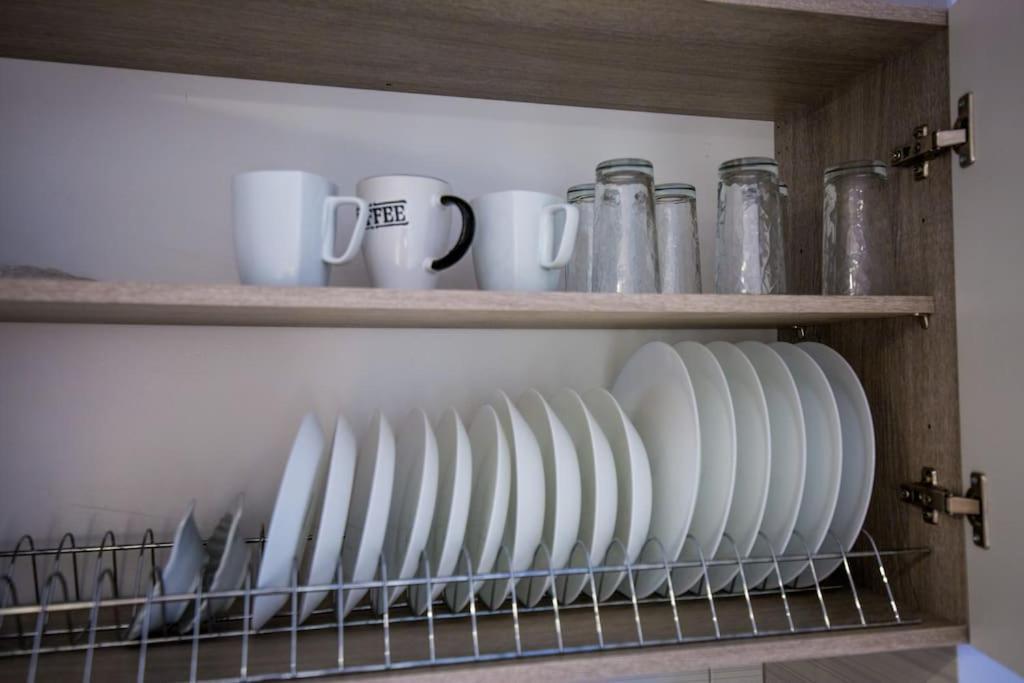 2 Bedrooms Apartment Close To Metro Dafni In אתונה מראה חיצוני תמונה